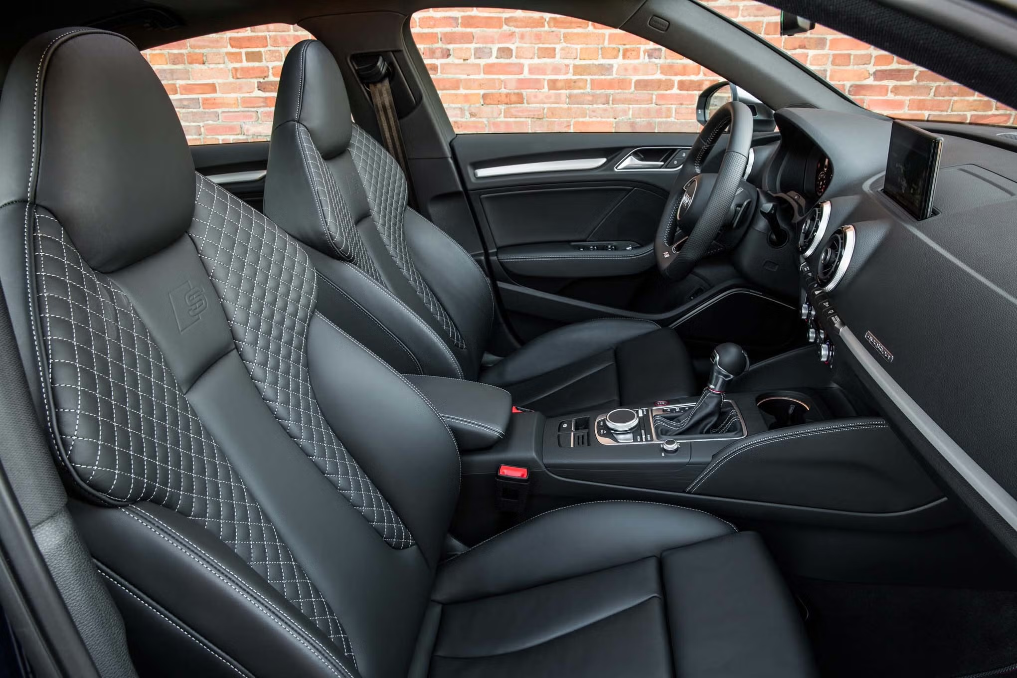 Detailed leather interior